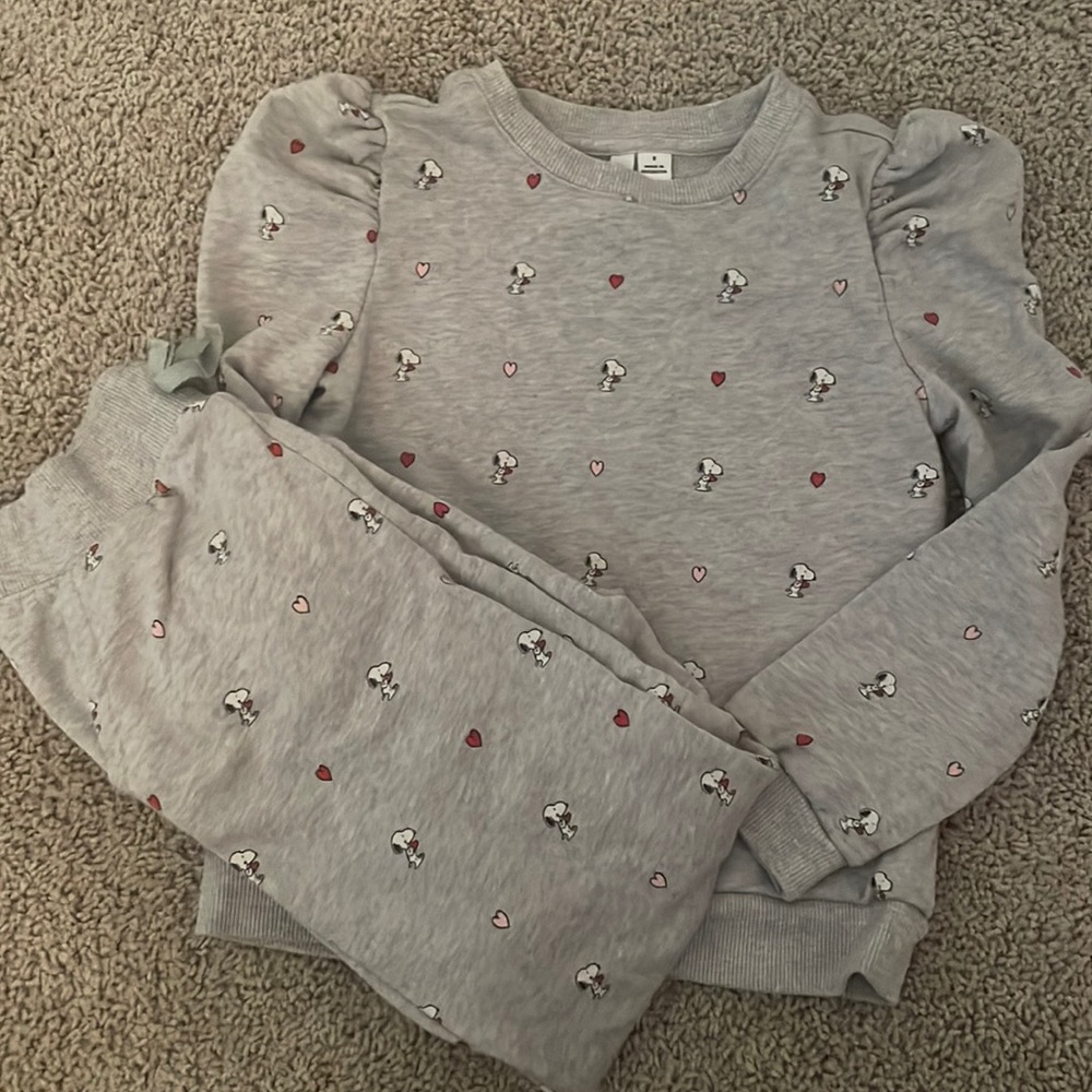 Janie and Jack Snoopy Valentines Day sweat pants and sweatshirt